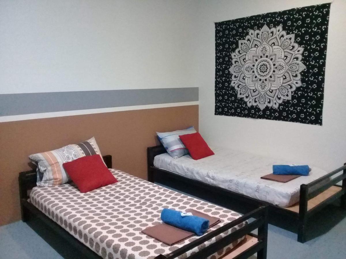Napsule Suites Davao Экстерьер фото